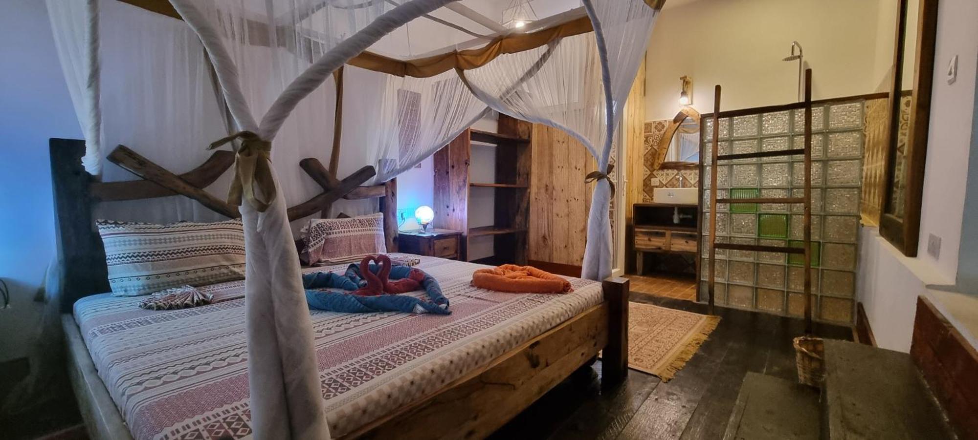 Salama & Mbuyuni Bungalows 마템웨 외부 사진